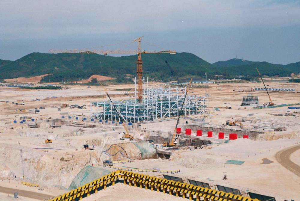 ▲ 1999년 영흥화력발전소 공사 당시 현장 모습. /사진제공=옹진군
